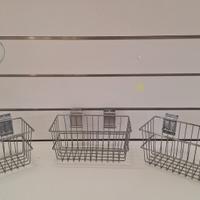 Cesti con supporto per pannelli dogati