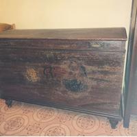 Antica Cassapanca in Legno