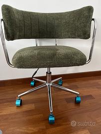 Sedia da scrivania regolabile in metallo e tessuto