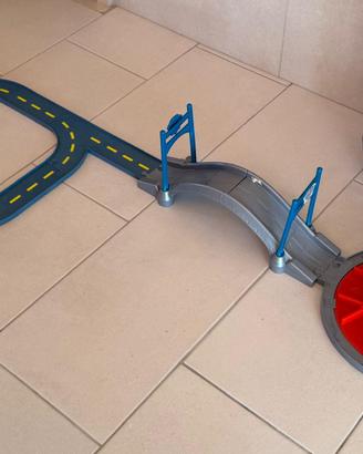 Pista Paw Patrol con ponte e torre di lancio