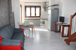 Duplex di recente costruzione