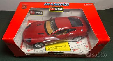 Aston Martin V12 Vanquish Bburago 1:18 Diamond Col