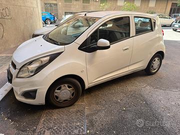 Chevrolet Spark solo 66.380, buone condizioni.