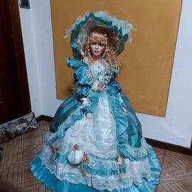 bambola gigante in porcellana 