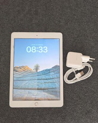Apple iPad 6 Generazione, 128 Gb, Wifi + Cell