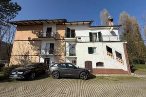 CASA SEMINDIPENDENTE A GUBBIO