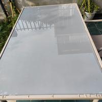 TAVOLO DA GIARDINO E 4 SEDIE 