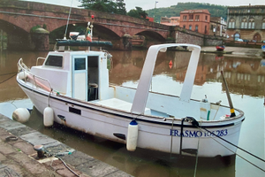 Imbarcazione con Licenza Pesca (3GT-7,5 metri)