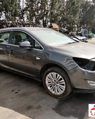 Opel astra j sports tourer p10 160cv - ricambi