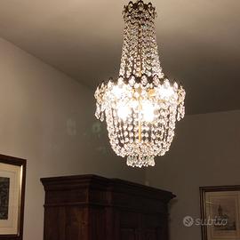 Lampadario con cristalli swaroschi