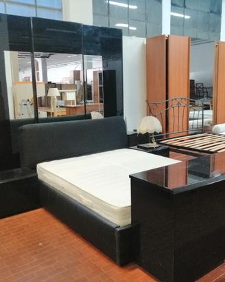 Camera da letto completa 