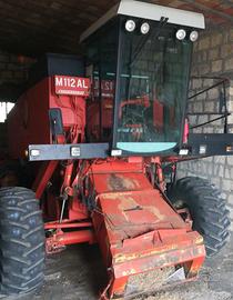 Mietitrebbia Laverda 112 al