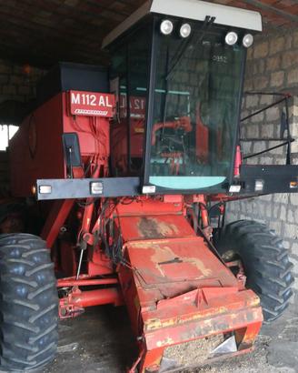 Mietitrebbia Laverda 112 al