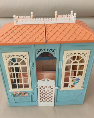 Gioco casa di Barbie