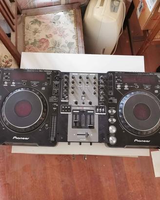 Consolle dj denon DN x300 e Pioneer cdj 1000 mk2