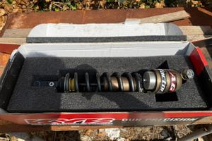 Mono ammortizzatore kayaba technical touch