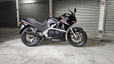 Kawasaki gpz storica epoca