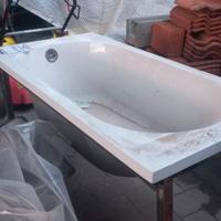 Vasca da bagno in resina