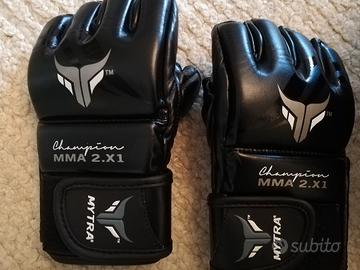 Guantoni mezze dita Mytra Fusion MMA Champion tgXS