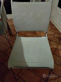 Tavolo da cucina con vetro e 4 sedie