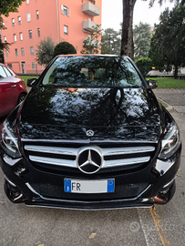 Mercedes B180d Sport