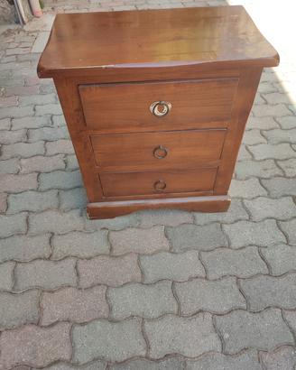 Comodini in legno 