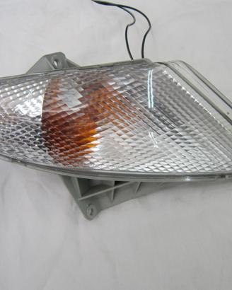 Freccia Anteriore Destra e Sinistra Suzuki Burgman