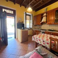 Bilocale in corte con terrazzino