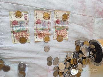 Monete e 1000 Lire italiane e monete straniere 