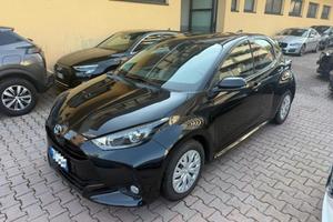 TOYOTA Yaris 1.5 Hybrid 5 porte Business