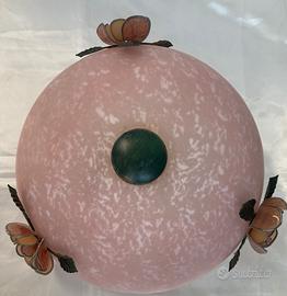 Lampadario in vetro con rose