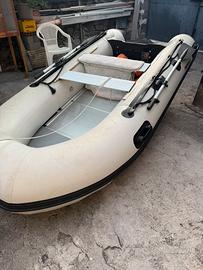 Gommone 330 + motore 10cv 2t + ecoscandaglio