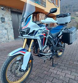 Honda Africa Twin CRF 1000L  DCT