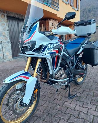 Honda Africa Twin CRF 1000L  DCT