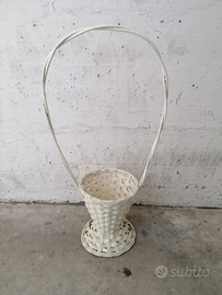 Cesto in vimini bianco