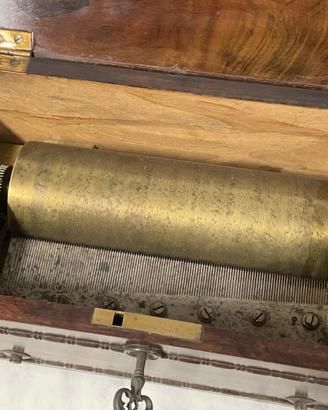 Carillon meccanico svizzero a cilindro
