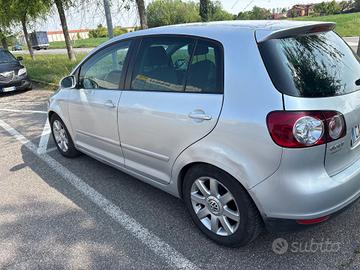 Volkswagen Golf Plus 1.9 TDI DPF Comfortline leggi