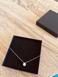 Punto luce in argento e moissanite con certificato