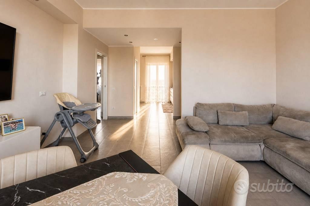 Apartment in Vedano al Lambro, Monza e della Brianza - Vista 6