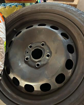 Cerchi con gomme invenari