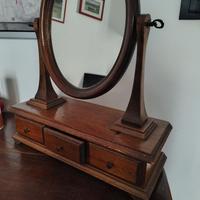 Specchiera da toeletta