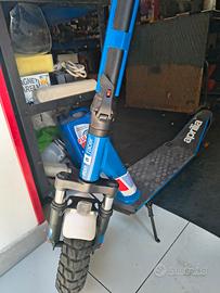 monopattino elettrico  Aprilia  Tuareg