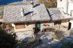 PONT-SAINT-MARTIN via Ivery