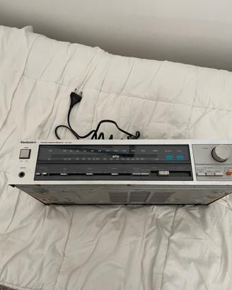 Sintoamplificatore Technics SA120