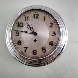 Orologio da muro francese a carica manuale 