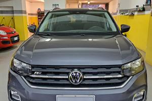Volkswagen T-Cross 1.0 TSI R-LINE