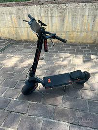 Kukirin g4 monopattino elettrico