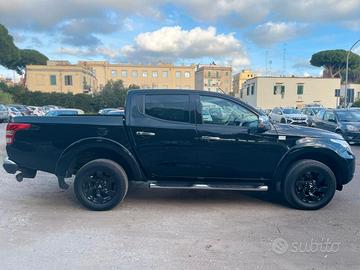 Mitsubishi L200 2.4 DI-D/181CV Club Cab Intense Hp