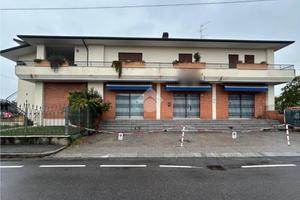 NEGOZIO A BRESCIA