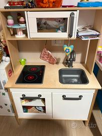 Cucina in legno IKEA